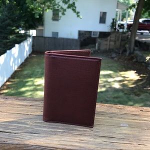 Allen Edmonds Card case holder/wallet.